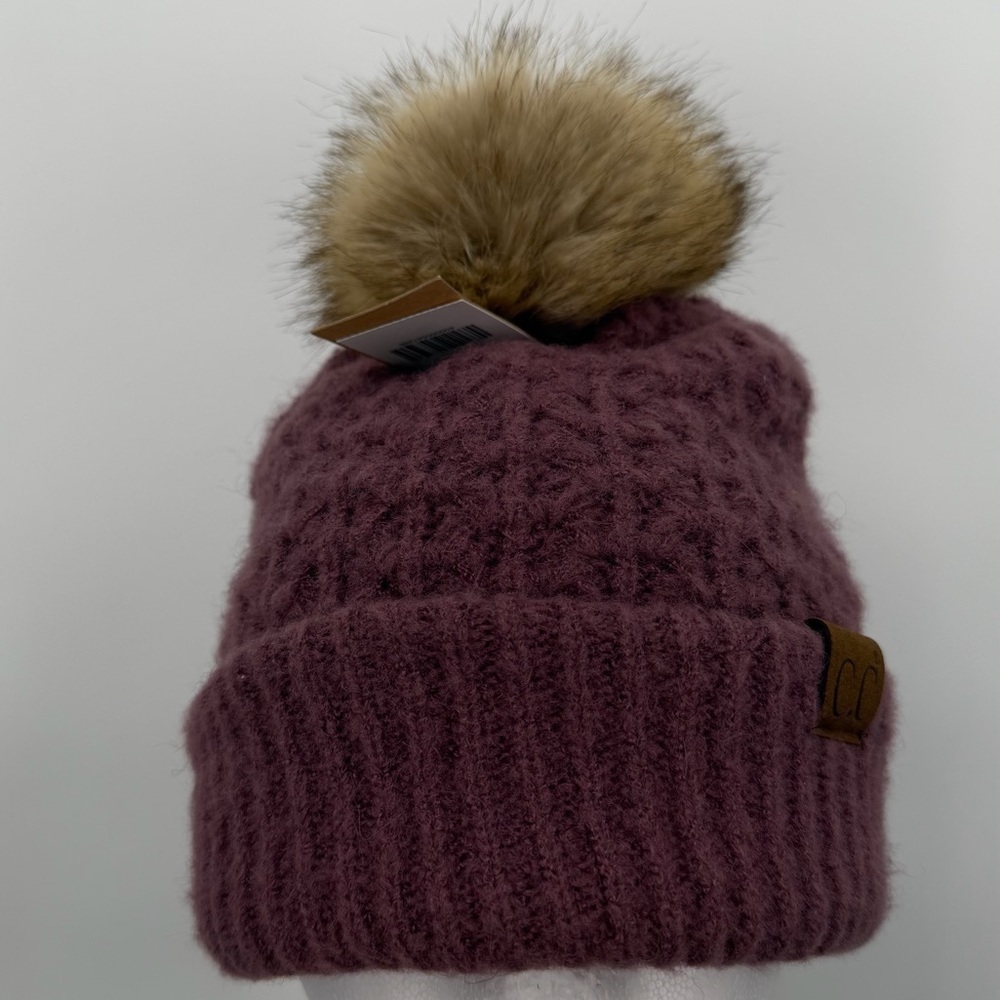 NWT CC Coco Berry Plum Knit Beanie with Faux Fur Pom